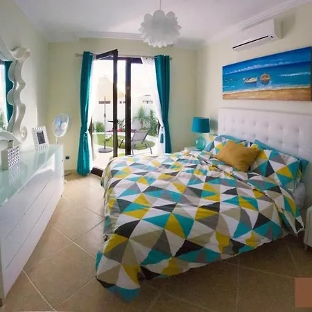 Villa Stunning 3-Bed Villa In Playa Blanca *